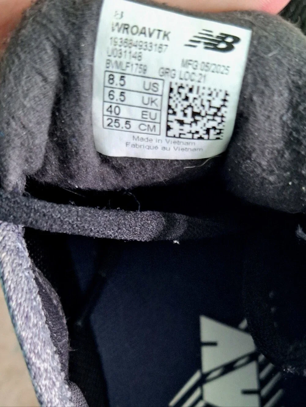 New Balance Fresh Foam Roav Women's Black Gray Cushioned Running Shoes Size 8.5